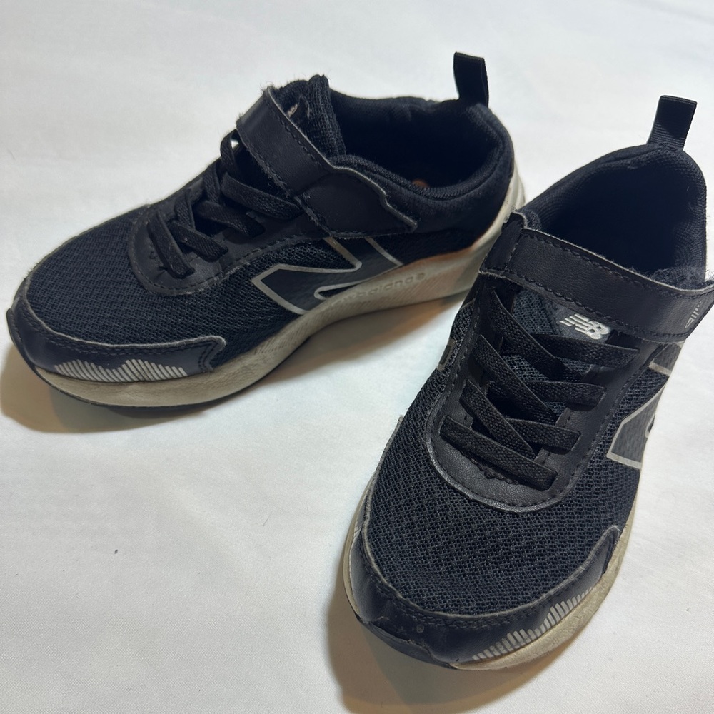 Black New Balance Kids Athletic Shoe - Size 12